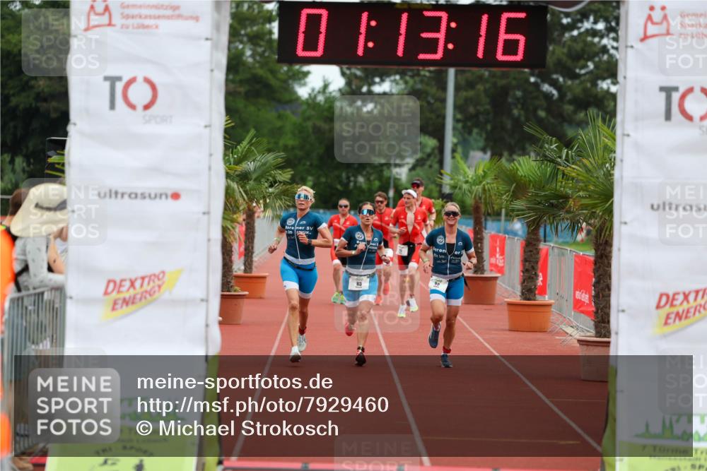 15.06.2025 - 7 Türme Triathlon Michael Strokosch http://msf.ph/oto/7929460 15.06.2025 10:13:17 Ziel 73, 81, 82, 83 meine-sportfotos.de