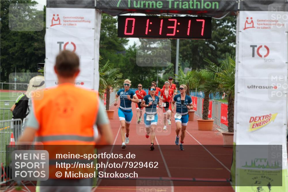 15.06.2025 - 7 Türme Triathlon Michael Strokosch http://msf.ph/oto/7929462 15.06.2025 10:13:17 Ziel 73, 81, 82, 83 meine-sportfotos.de