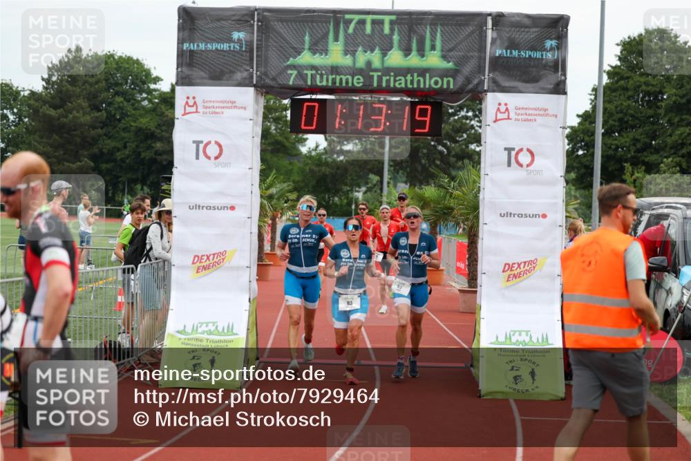 15.06.2025 - 7 Türme Triathlon Michael Strokosch http://msf.ph/oto/7929464 15.06.2025 10:13:19 Ziel 71, 72, 73, 75, 81, 82, 83 meine-sportfotos.de