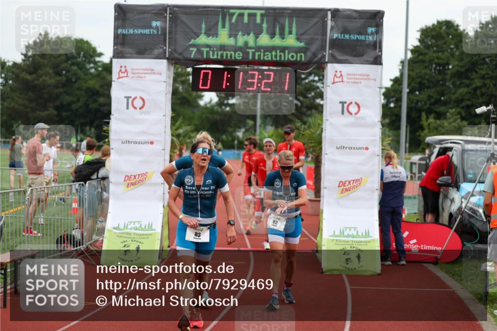 15.06.2025 - 7 Türme Triathlon Michael Strokosch http://msf.ph/oto/7929469 15.06.2025 10:13:21 Ziel 71, 72, 73, 75, 81, 82, 83 meine-sportfotos.de