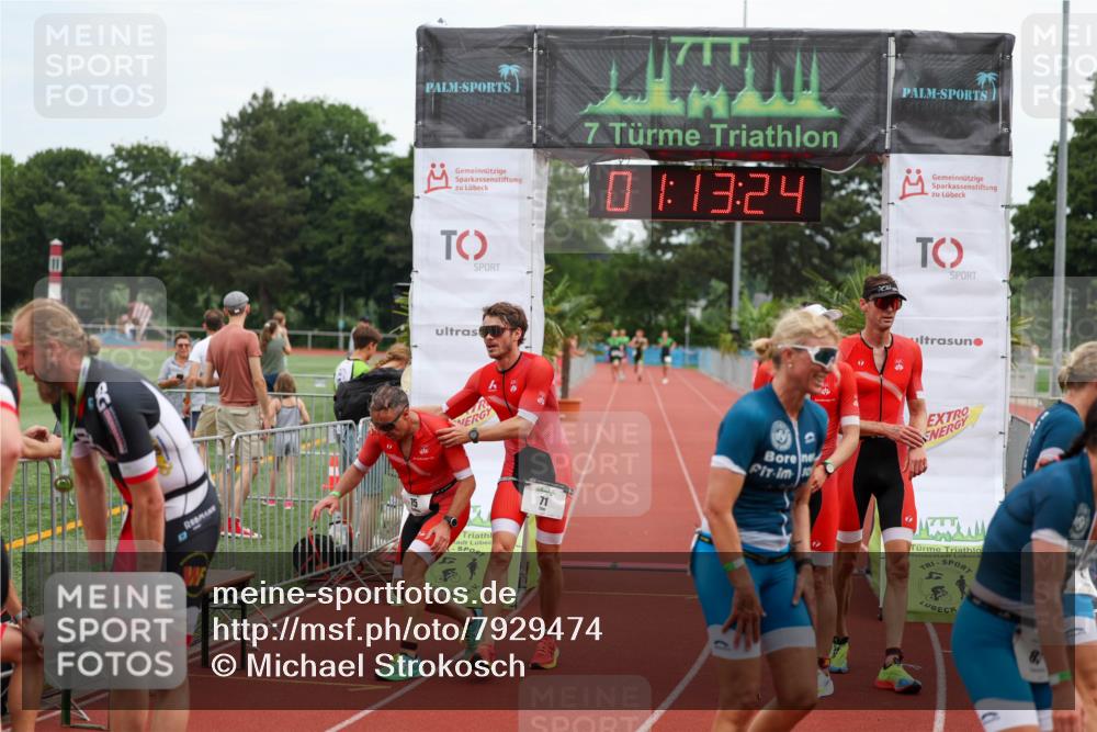 15.06.2025 - 7 Türme Triathlon Michael Strokosch http://msf.ph/oto/7929474 15.06.2025 10:13:24 Ziel 71, 72, 73, 75, 81, 82, 83 meine-sportfotos.de