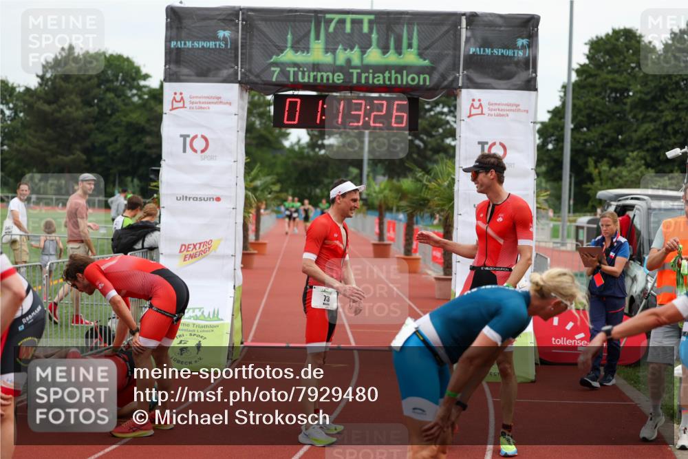 15.06.2025 - 7 Türme Triathlon Michael Strokosch http://msf.ph/oto/7929480 15.06.2025 10:13:26 Ziel 71, 72, 73, 75, 81, 82, 83 meine-sportfotos.de