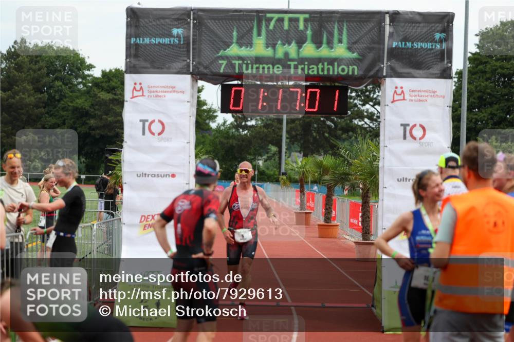 15.06.2025 - 7 Türme Triathlon Michael Strokosch http://msf.ph/oto/7929613 15.06.2025 10:17:02 Ziel 9 meine-sportfotos.de