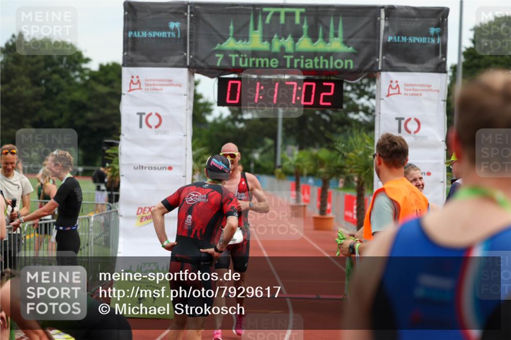 15.06.2025 - 7 Türme Triathlon Michael Strokosch http://msf.ph/oto/7929617 15.06.2025 10:17:03 Ziel 7, 9 meine-sportfotos.de