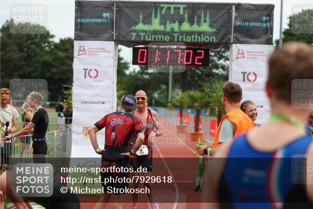 15.06.2025 - 7 Türme Triathlon Michael Strokosch http://msf.ph/oto/7929618 15.06.2025 10:17:03 Ziel 7, 9 meine-sportfotos.de