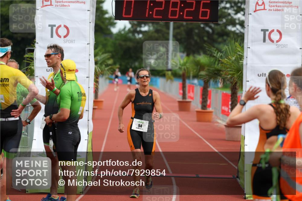 15.06.2025 - 7 Türme Triathlon Michael Strokosch http://msf.ph/oto/7929854 15.06.2025 10:28:27 Ziel 94 meine-sportfotos.de