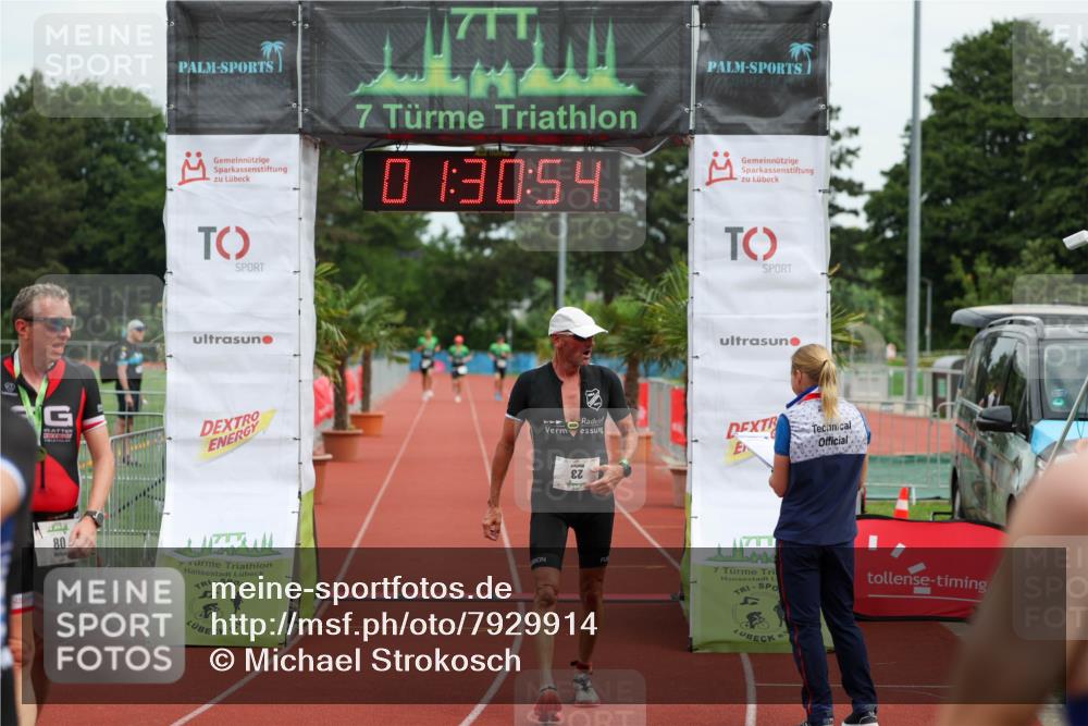 15.06.2025 - 7 Türme Triathlon Michael Strokosch http://msf.ph/oto/7929914 15.06.2025 10:30:55 Ziel 23 meine-sportfotos.de