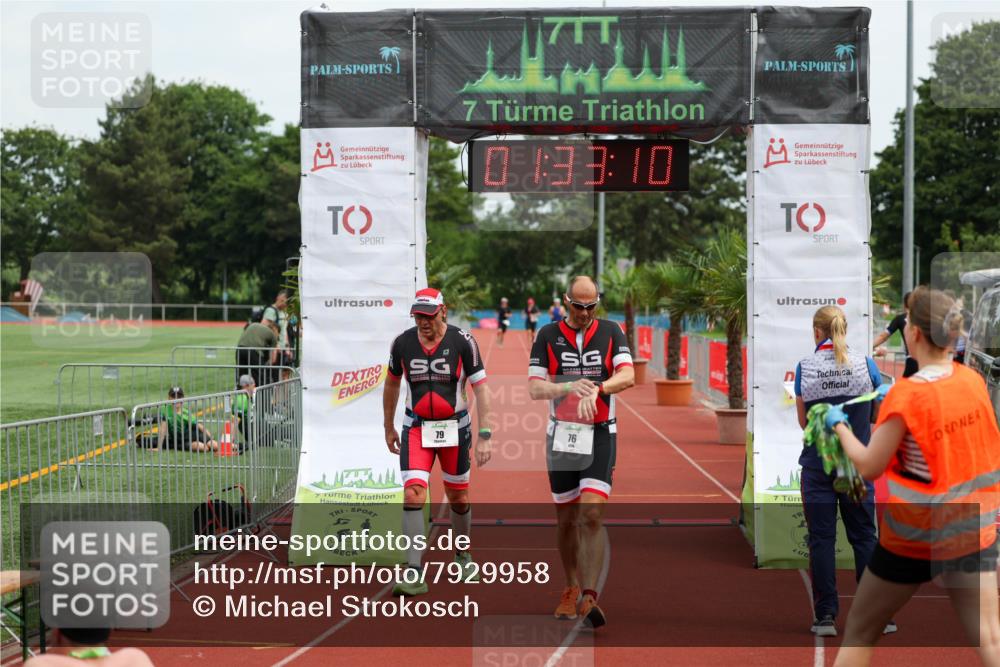 15.06.2025 - 7 Türme Triathlon Michael Strokosch http://msf.ph/oto/7929958 15.06.2025 10:33:11 Ziel 76, 79 meine-sportfotos.de