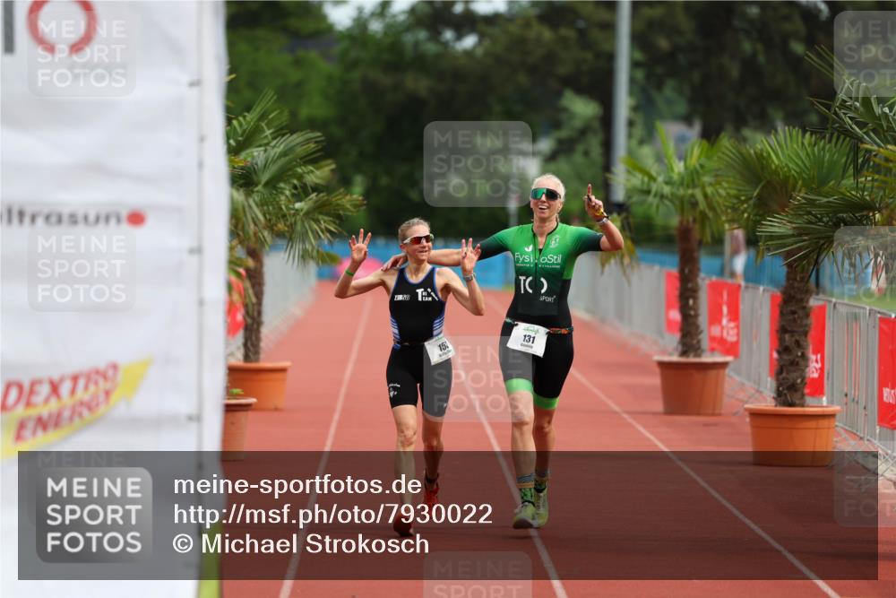 15.06.2025 - 7 Türme Triathlon Michael Strokosch http://msf.ph/oto/7930022 15.06.2025 10:35:36 Ziel 131, 153 meine-sportfotos.de