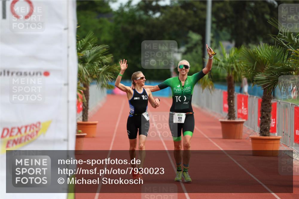 15.06.2025 - 7 Türme Triathlon Michael Strokosch http://msf.ph/oto/7930023 15.06.2025 10:35:36 Ziel 131, 153 meine-sportfotos.de
