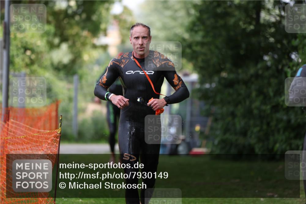 15.06.2025 - 7 Türme Triathlon Michael Strokosch http://msf.ph/oto/7930149 15.06.2025 12:22:50 Schwimmen 353, 440, 495, 506, 579, 598, 647, 681 meine-sportfotos.de