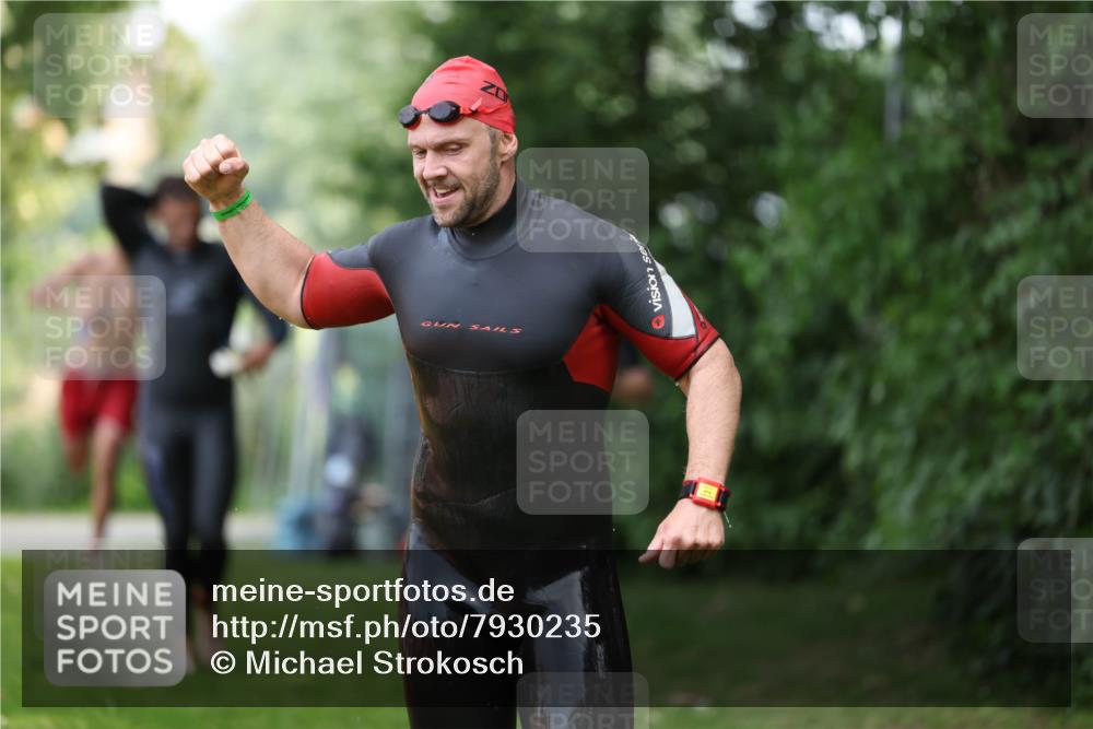 15.06.2025 - 7 Türme Triathlon Michael Strokosch http://msf.ph/oto/7930235 15.06.2025 12:23:23 Schwimmen 376, 388, 422, 436, 457, 474, 541, 546, 558, 606, 639 meine-sportfotos.de