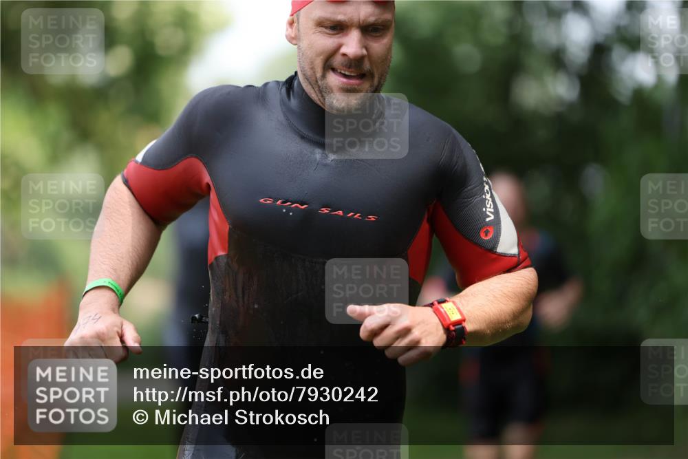 15.06.2025 - 7 Türme Triathlon Michael Strokosch http://msf.ph/oto/7930242 15.06.2025 12:23:25 Schwimmen 388, 422, 436, 457, 474, 541, 546, 558, 606, 639 meine-sportfotos.de