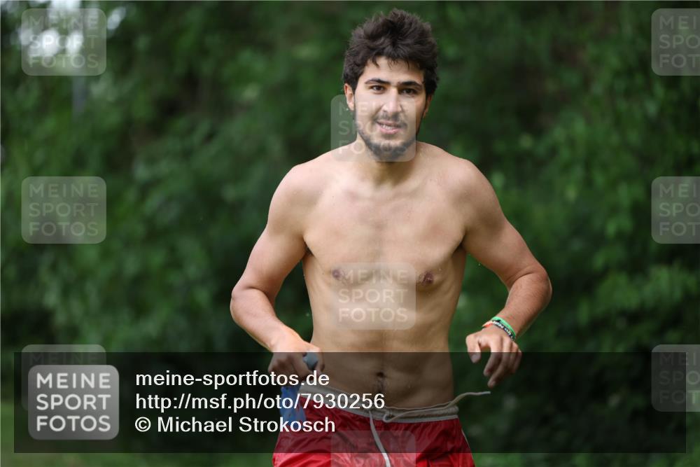15.06.2025 - 7 Türme Triathlon Michael Strokosch http://msf.ph/oto/7930256 15.06.2025 12:23:29 Schwimmen 388, 422, 457, 467, 474, 541, 558, 606, 639 meine-sportfotos.de