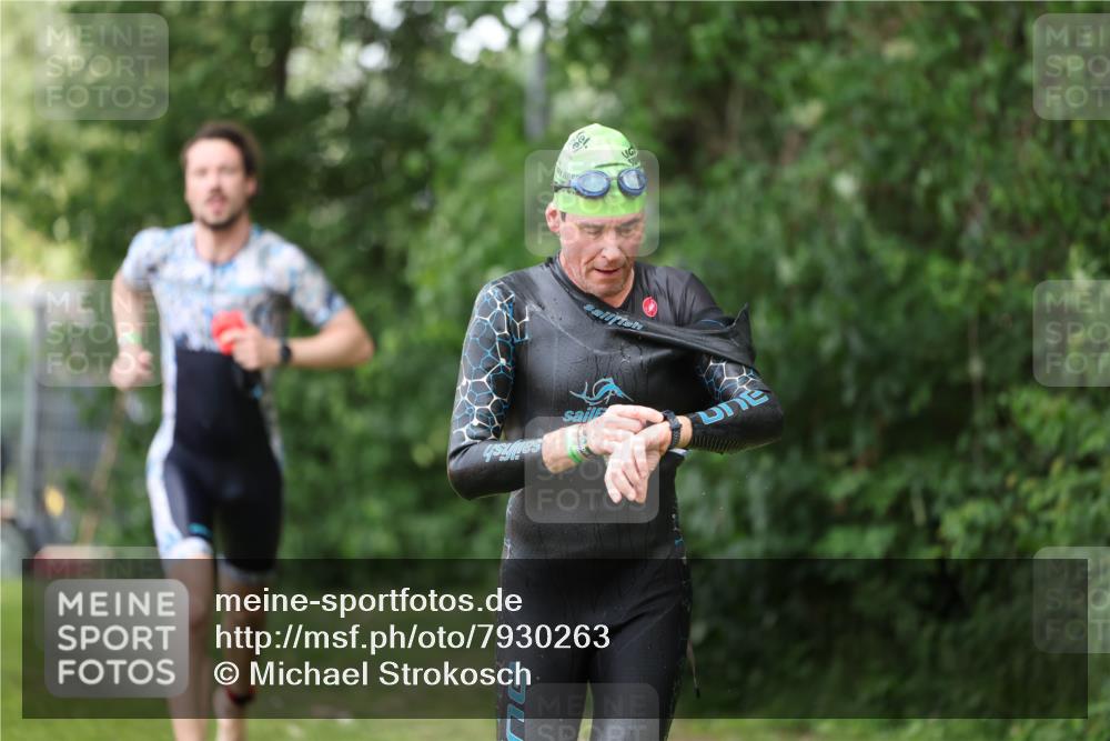 15.06.2025 - 7 Türme Triathlon Michael Strokosch http://msf.ph/oto/7930263 15.06.2025 12:23:33 Schwimmen 388, 422, 457, 467, 474, 541, 558, 582, 606, 639 meine-sportfotos.de
