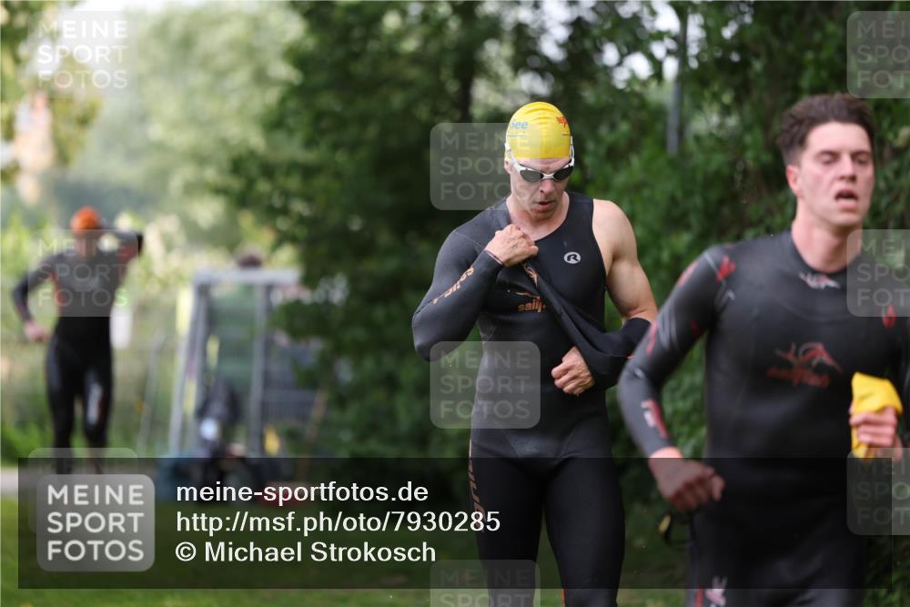 15.06.2025 - 7 Türme Triathlon Michael Strokosch http://msf.ph/oto/7930285 15.06.2025 12:23:40 Schwimmen 388, 457, 467, 541, 558, 580, 582, 639 meine-sportfotos.de