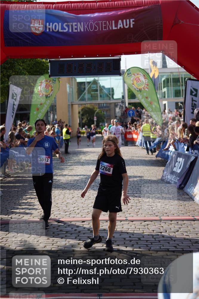 13.06.2025 - Holstenköstenlauf Felixshl http://msf.ph/oto/7930363 13.06.2025 17:55:48 Laufen 2268, 2547, 2781, 3012, 3249, 3282, 3633, 3757, 3821 meine-sportfotos.de