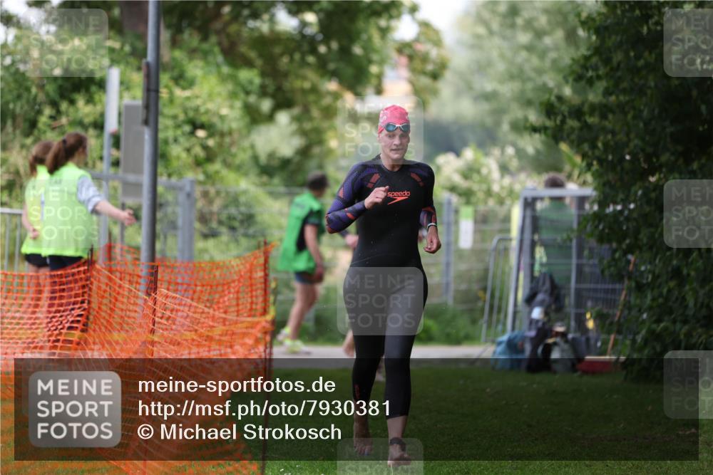 15.06.2025 - 7 Türme Triathlon Michael Strokosch http://msf.ph/oto/7930381 15.06.2025 12:24:38 Schwimmen 361, 432 meine-sportfotos.de