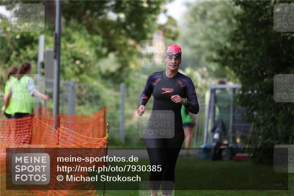 15.06.2025 - 7 Türme Triathlon Michael Strokosch http://msf.ph/oto/7930385 15.06.2025 12:24:38 Schwimmen 361, 432 meine-sportfotos.de