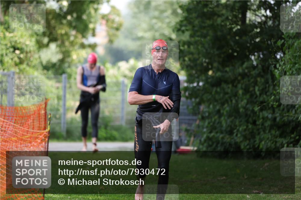 15.06.2025 - 7 Türme Triathlon Michael Strokosch http://msf.ph/oto/7930472 15.06.2025 12:26:02 Schwimmen 393, 469, 479, 619, 621 meine-sportfotos.de