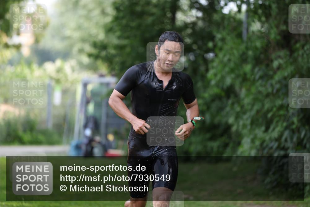 15.06.2025 - 7 Türme Triathlon Michael Strokosch http://msf.ph/oto/7930549 15.06.2025 12:26:37 Schwimmen 364, 398, 456, 516, 600 meine-sportfotos.de