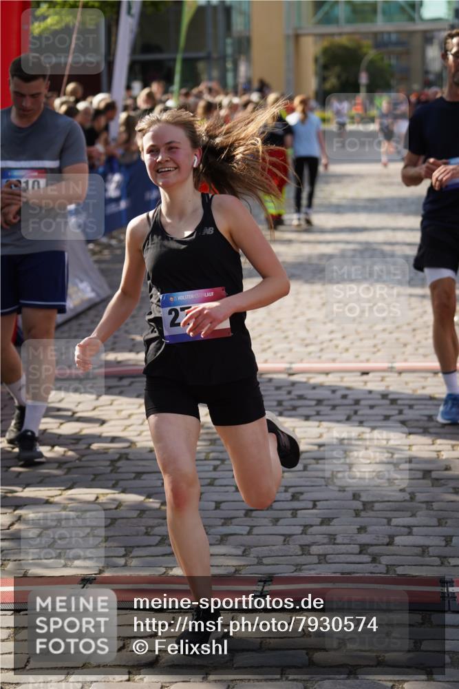 13.06.2025 - Holstenköstenlauf Felixshl http://msf.ph/oto/7930574 13.06.2025 17:56:38 Laufen 2121, 2736, 2784, 3306, 3716, 3722, 3910 meine-sportfotos.de