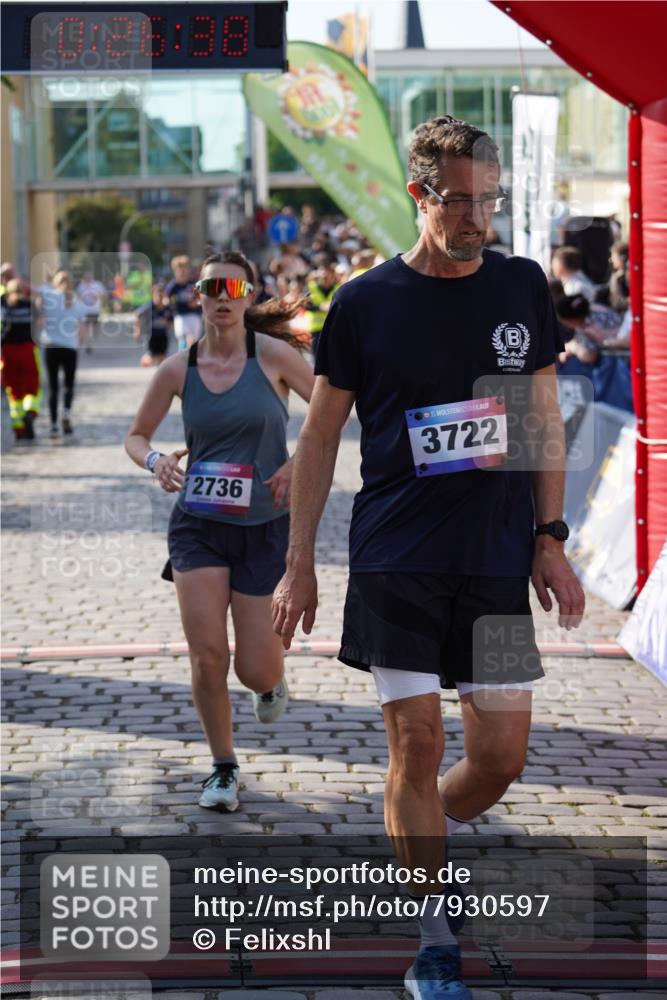 13.06.2025 - Holstenköstenlauf Felixshl http://msf.ph/oto/7930597 13.06.2025 17:56:40 Laufen 2121, 2736, 2784, 2809, 2855, 3716, 3722, 3910 meine-sportfotos.de