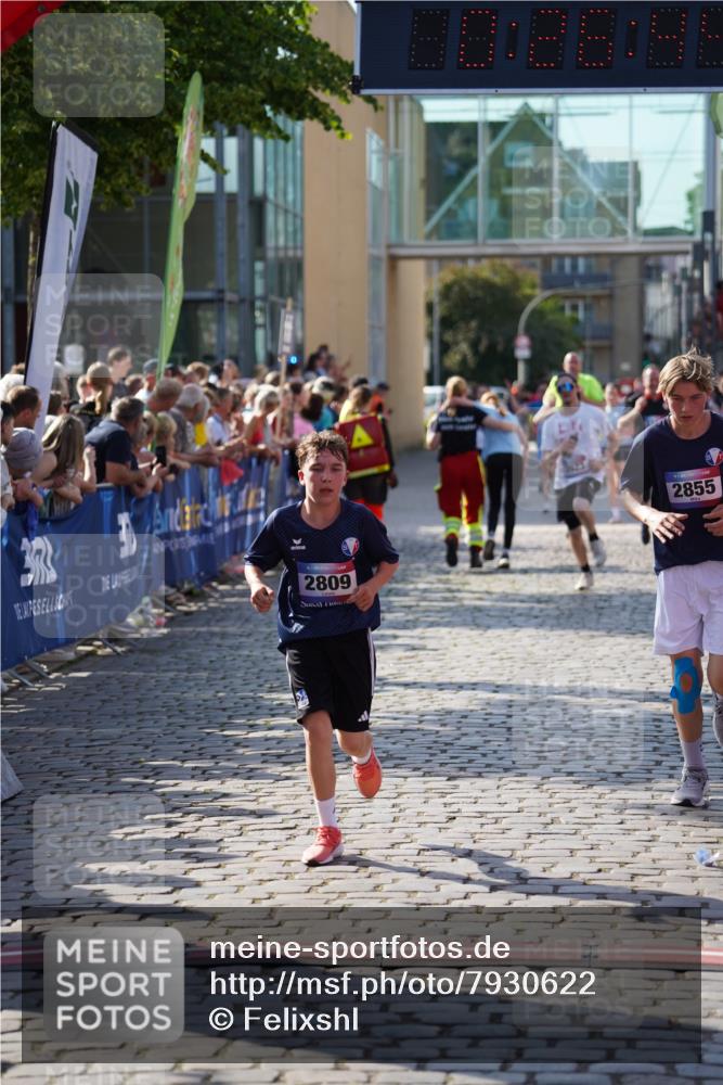 13.06.2025 - Holstenköstenlauf Felixshl http://msf.ph/oto/7930622 13.06.2025 17:56:45 Laufen 2809, 2855, 3716, 3744, 3892, 3901, 3923 meine-sportfotos.de
