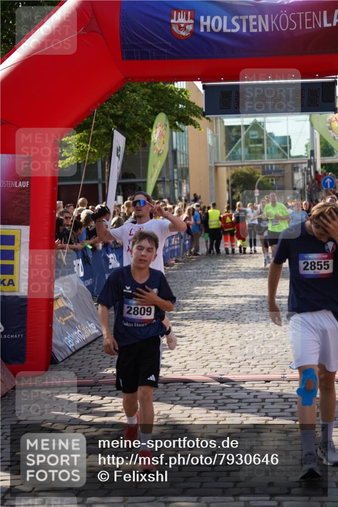 13.06.2025 - Holstenköstenlauf Felixshl http://msf.ph/oto/7930646 13.06.2025 17:56:49 Laufen 2174, 2809, 2855, 3272, 3744, 3794, 3820, 3862, 3871, 3892, 3901, 3923 meine-sportfotos.de