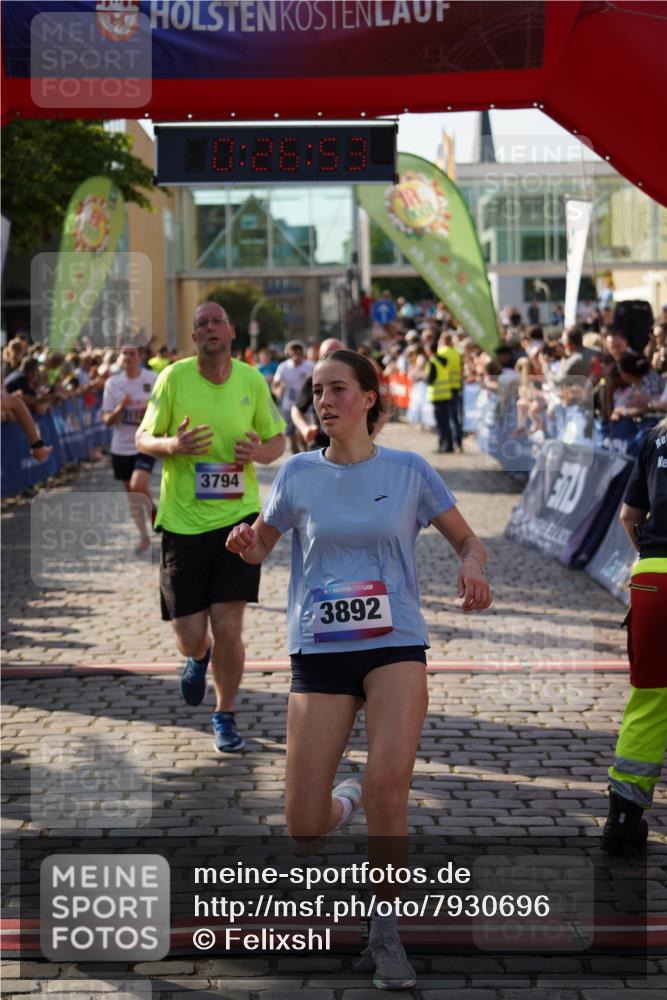 13.06.2025 - Holstenköstenlauf Felixshl http://msf.ph/oto/7930696 13.06.2025 17:56:54 Laufen 2174, 2244, 2472, 3272, 3744, 3794, 3820, 3862, 3871, 3892, 3901, 3970 meine-sportfotos.de