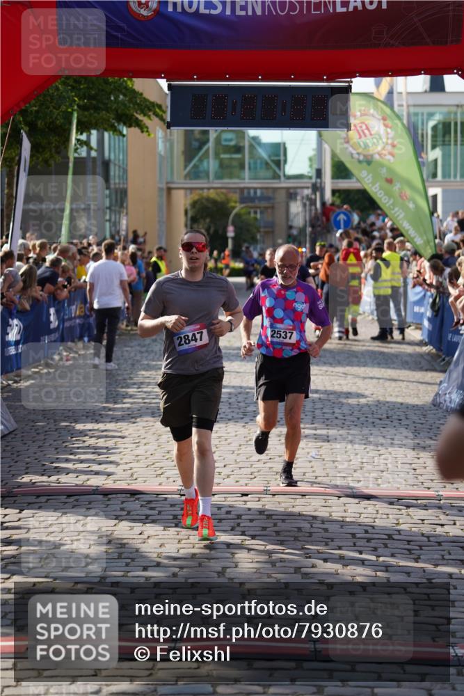 13.06.2025 - Holstenköstenlauf Felixshl http://msf.ph/oto/7930876 13.06.2025 17:57:24 Laufen 2324, 2510, 2537, 2673, 2847, 3663, 3857 meine-sportfotos.de