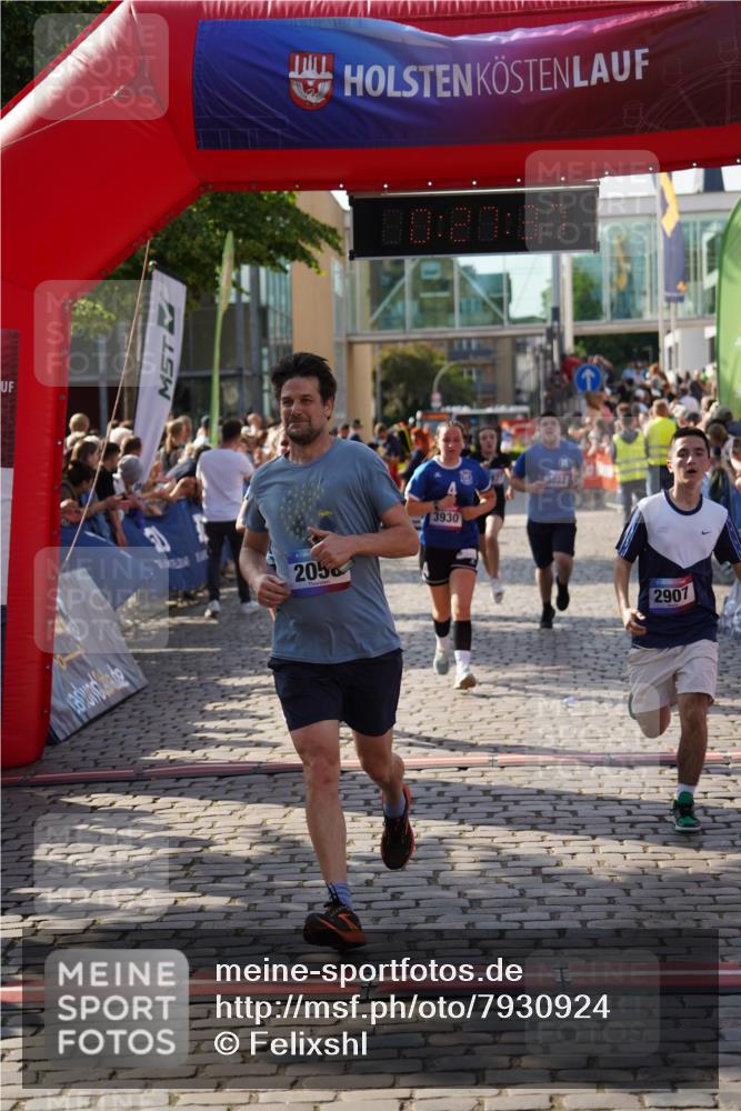 13.06.2025 - Holstenköstenlauf Felixshl http://msf.ph/oto/7930924 13.06.2025 17:57:38 Laufen 2058, 2384, 2877, 2907, 3022, 3930 meine-sportfotos.de