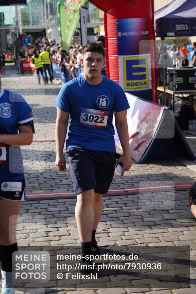 13.06.2025 - Holstenköstenlauf Felixshl http://msf.ph/oto/7930936 13.06.2025 17:57:45 Laufen 2877, 3008, 3022, 3950 meine-sportfotos.de