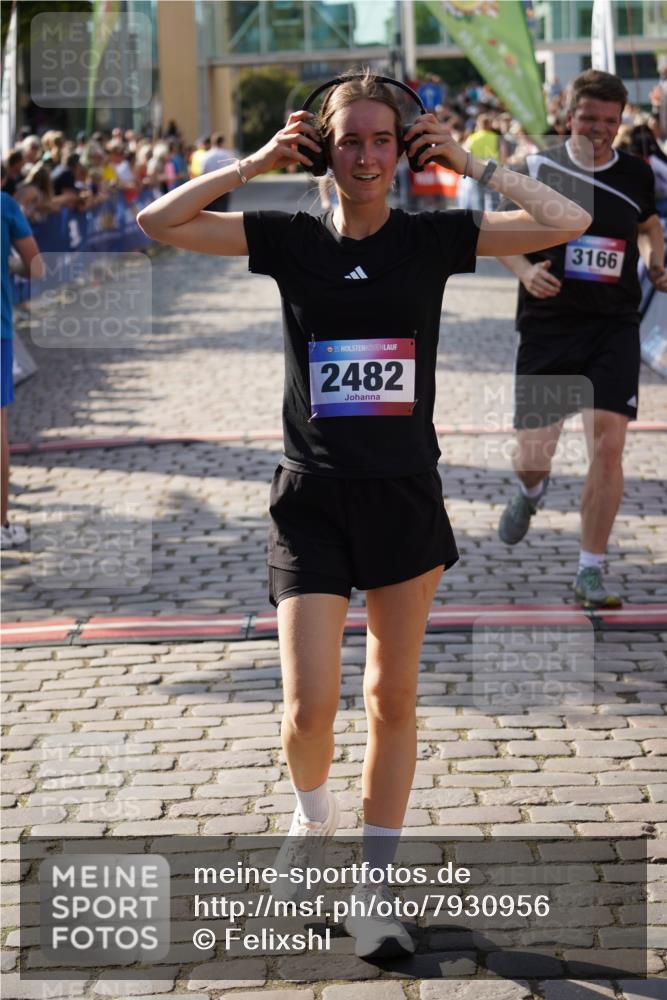 13.06.2025 - Holstenköstenlauf Felixshl http://msf.ph/oto/7930956 13.06.2025 17:57:58 Laufen 2482, 2983, 3166 meine-sportfotos.de