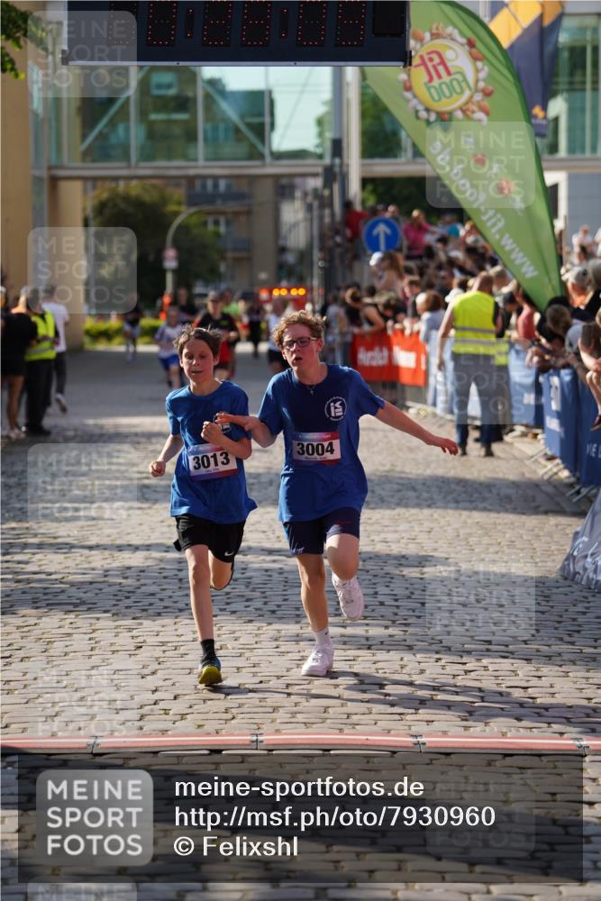 13.06.2025 - Holstenköstenlauf Felixshl http://msf.ph/oto/7930960 13.06.2025 17:58:10 Laufen 2791, 3004, 3013, 3186, 3989 meine-sportfotos.de