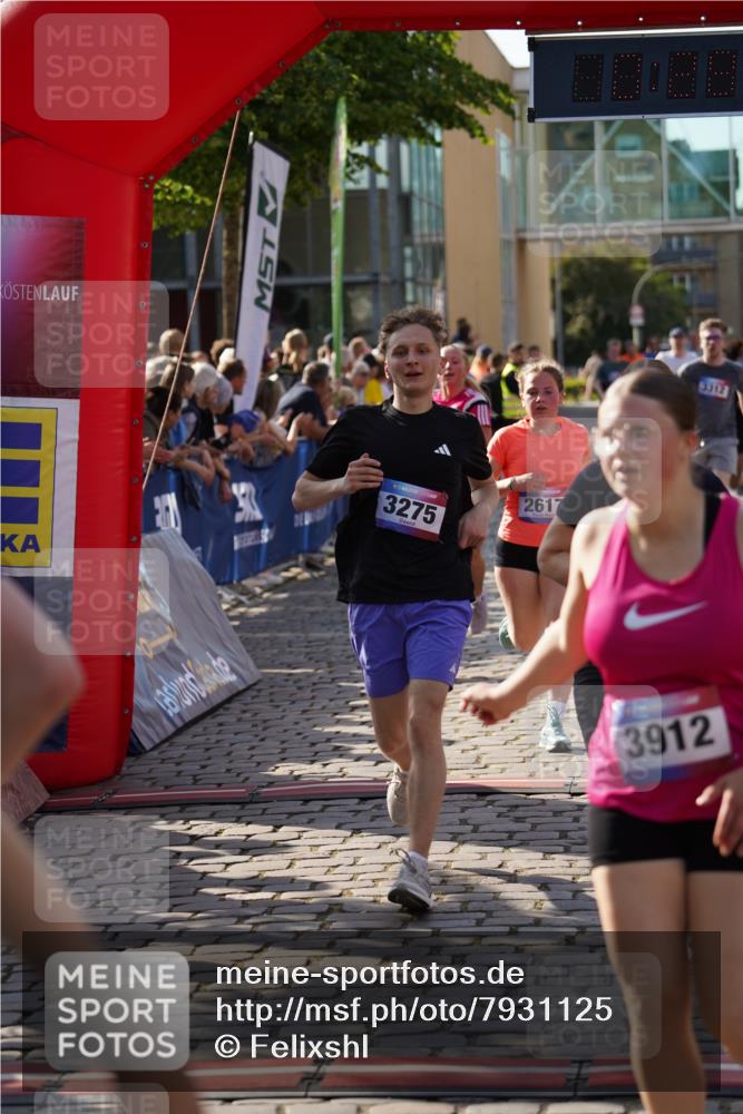 13.06.2025 - Holstenköstenlauf Felixshl http://msf.ph/oto/7931125 13.06.2025 17:58:38 Laufen 2180, 2617, 2870, 3162, 3260, 3275, 3312, 3718, 3912, 3975 meine-sportfotos.de