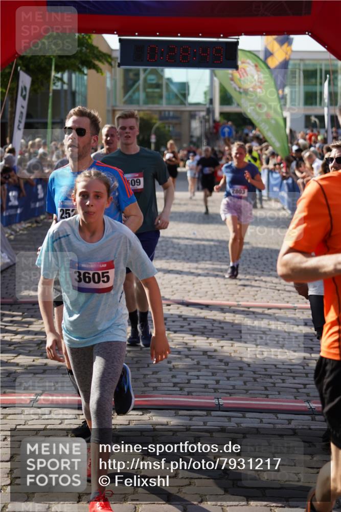 13.06.2025 - Holstenköstenlauf Felixshl http://msf.ph/oto/7931217 13.06.2025 17:58:50 Laufen 2016, 2180, 2181, 2509, 2521, 2522, 2684, 2803, 2854, 3079, 3605, 3644, 3724, 3962 meine-sportfotos.de
