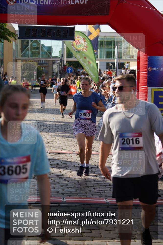 13.06.2025 - Holstenköstenlauf Felixshl http://msf.ph/oto/7931221 13.06.2025 17:58:52 Laufen 2181, 2509, 2521, 2522, 2684, 2803, 2854, 3079, 3644, 3724, 3962 meine-sportfotos.de