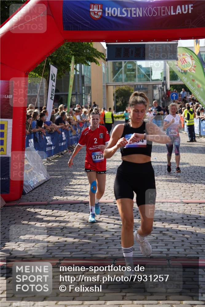 13.06.2025 - Holstenköstenlauf Felixshl http://msf.ph/oto/7931257 13.06.2025 17:58:59 Laufen 2684, 3079, 3098, 3588, 3589, 3644, 3724 meine-sportfotos.de