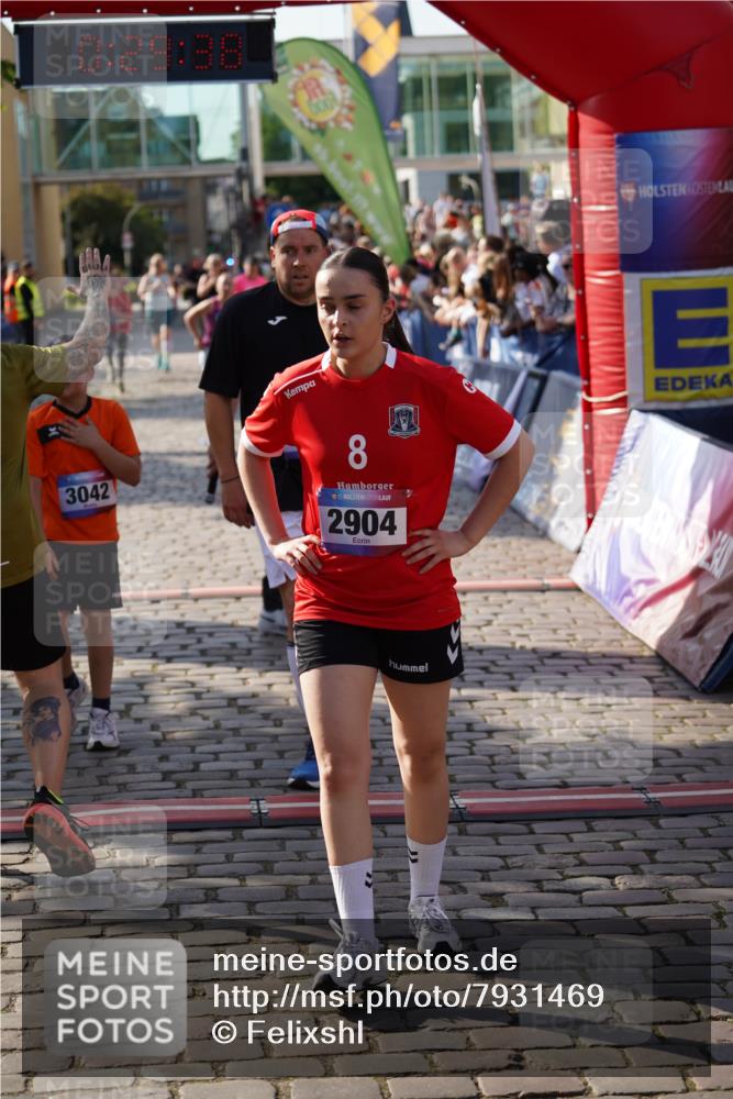 13.06.2025 - Holstenköstenlauf Felixshl http://msf.ph/oto/7931469 13.06.2025 17:59:39 Laufen 2041, 2042, 2326, 2622, 2627, 2904, 2974, 3042, 3583, 3973 meine-sportfotos.de