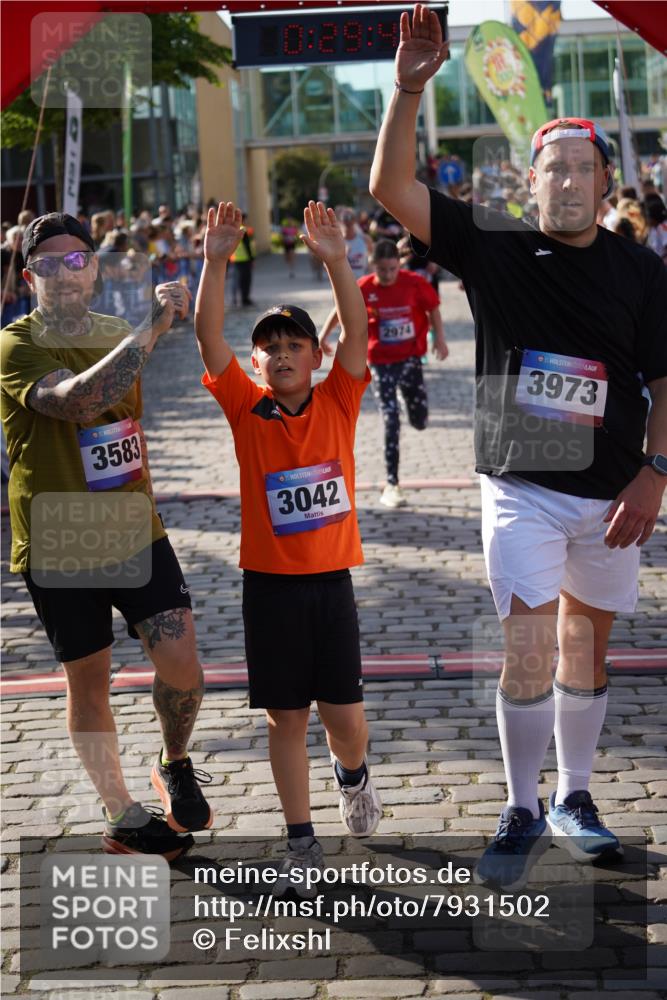 13.06.2025 - Holstenköstenlauf Felixshl http://msf.ph/oto/7931502 13.06.2025 17:59:43 Laufen 2041, 2042, 2326, 2508, 2622, 2627, 2974, 3135 meine-sportfotos.de