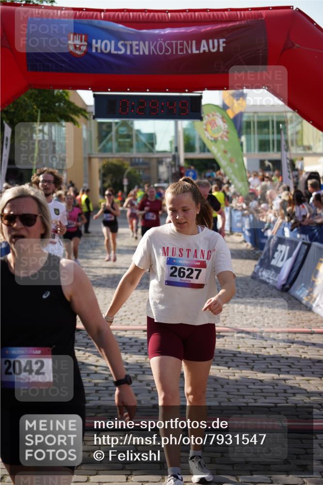 13.06.2025 - Holstenköstenlauf Felixshl http://msf.ph/oto/7931547 13.06.2025 17:59:50 Laufen 2041, 2042, 2395, 2508, 2627, 2712, 2746, 3135, 3145, 3146, 3720, 3884, 3890 meine-sportfotos.de