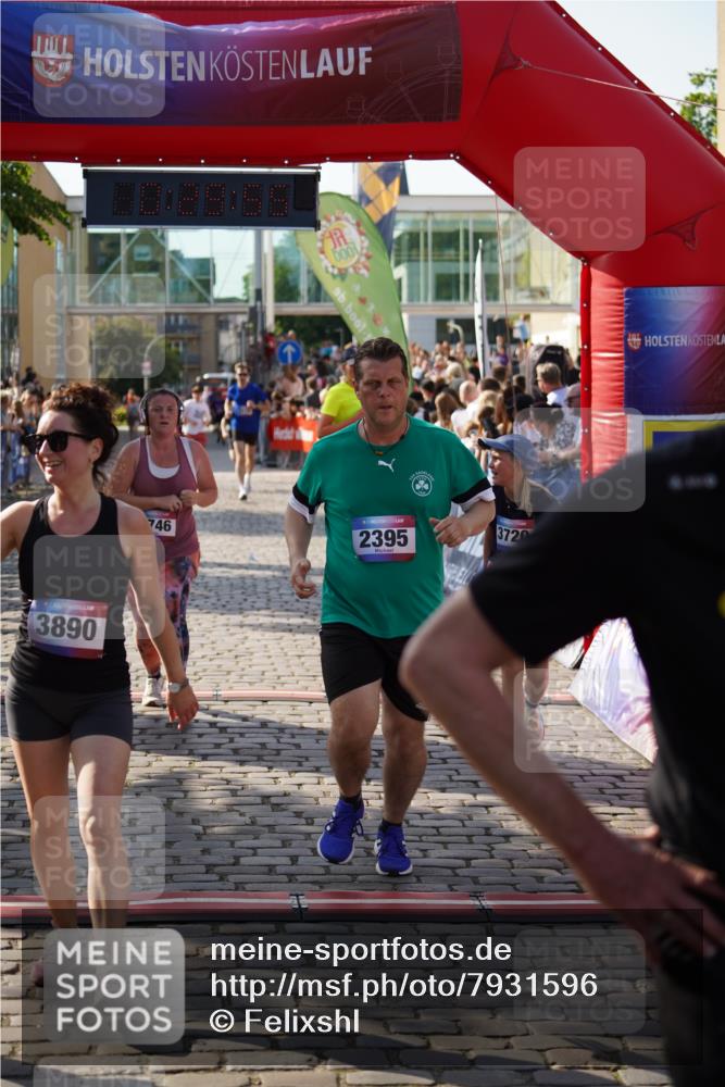 13.06.2025 - Holstenköstenlauf Felixshl http://msf.ph/oto/7931596 13.06.2025 17:59:56 Laufen 2118, 2395, 2712, 2746, 2900, 3145, 3146, 3246, 3720, 3884, 3890 meine-sportfotos.de