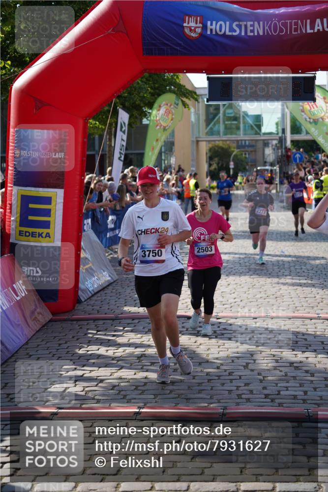 13.06.2025 - Holstenköstenlauf Felixshl http://msf.ph/oto/7931627 13.06.2025 18:00:06 Laufen 2083, 2085, 2118, 2277, 2503, 2733, 2900, 3246, 3750 meine-sportfotos.de