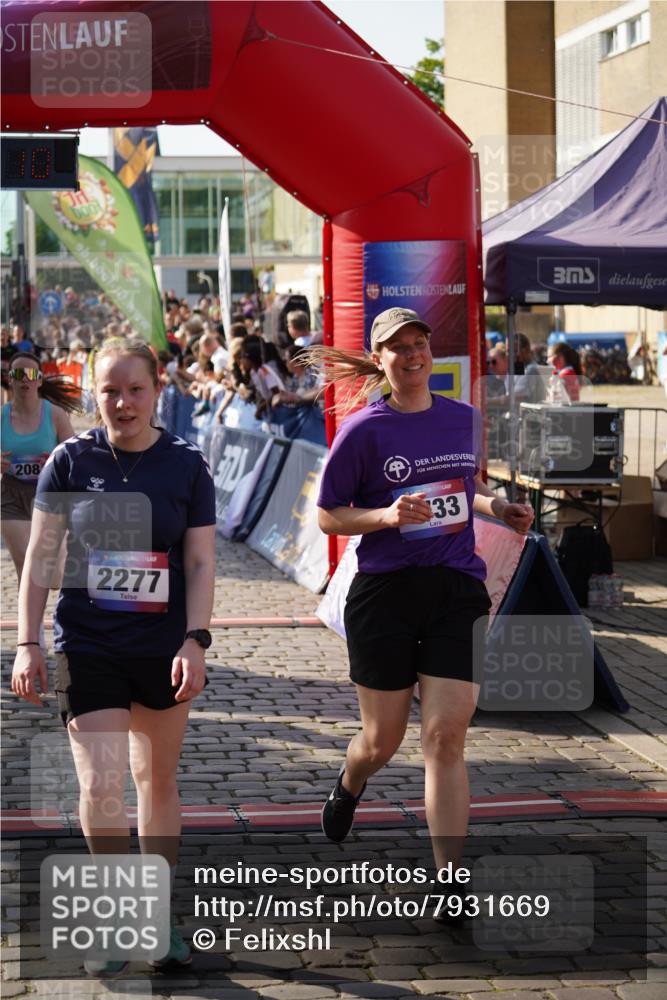 13.06.2025 - Holstenköstenlauf Felixshl http://msf.ph/oto/7931669 13.06.2025 18:00:11 Laufen 2083, 2085, 2148, 2224, 2277, 2733, 3194 meine-sportfotos.de