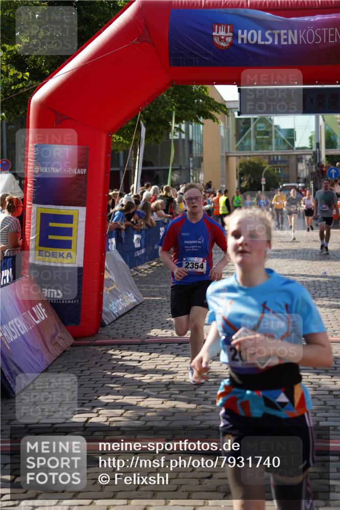 13.06.2025 - Holstenköstenlauf Felixshl http://msf.ph/oto/7931740 13.06.2025 18:00:26 Laufen 2195, 2354, 2392, 2676, 2731, 3087, 3262, 3607, 3669 meine-sportfotos.de