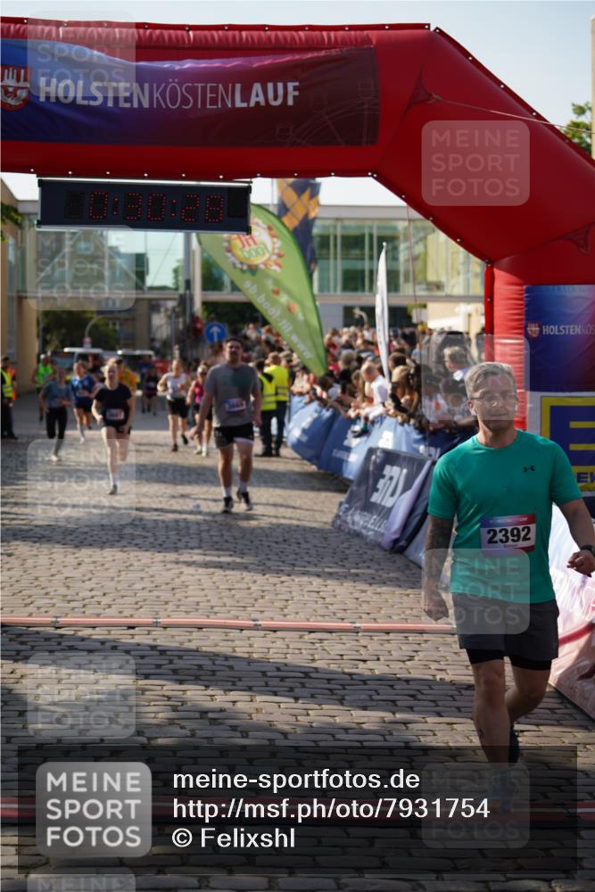 13.06.2025 - Holstenköstenlauf Felixshl http://msf.ph/oto/7931754 13.06.2025 18:00:29 Laufen 2195, 2354, 2392, 2563, 2676, 3607, 3647, 3653, 3669 meine-sportfotos.de