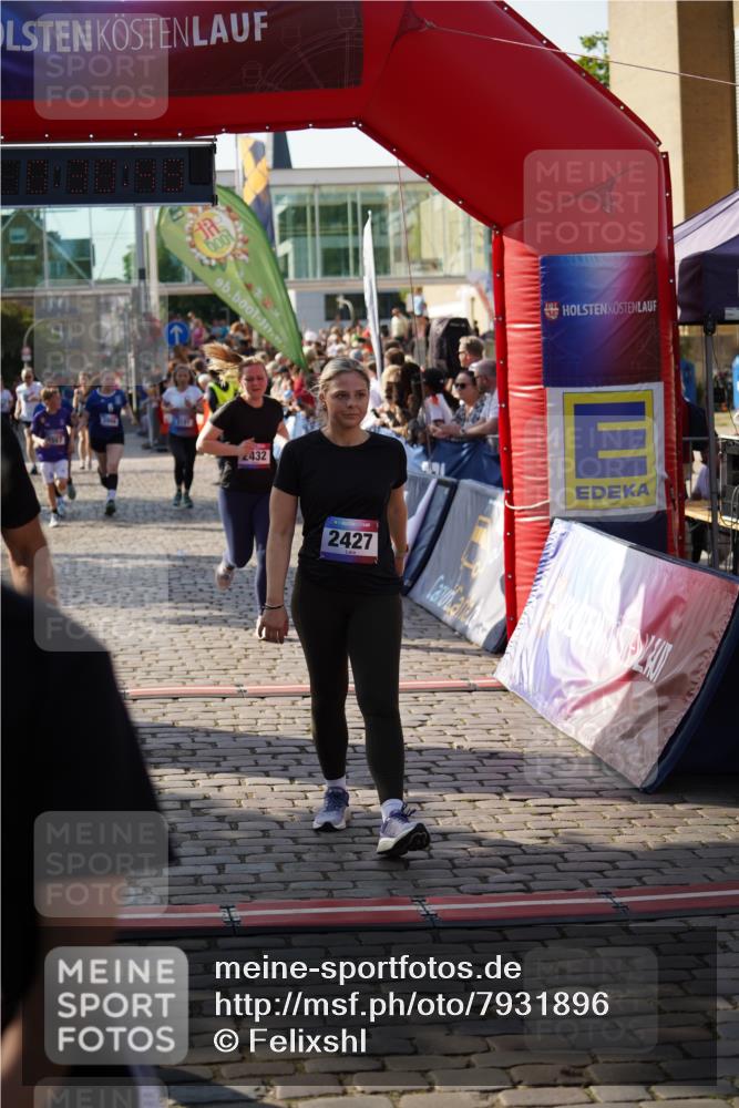 13.06.2025 - Holstenköstenlauf Felixshl http://msf.ph/oto/7931896 13.06.2025 18:00:50 Laufen 2413, 2427, 2432, 2557, 2614, 2811, 2887, 3101, 3956 meine-sportfotos.de