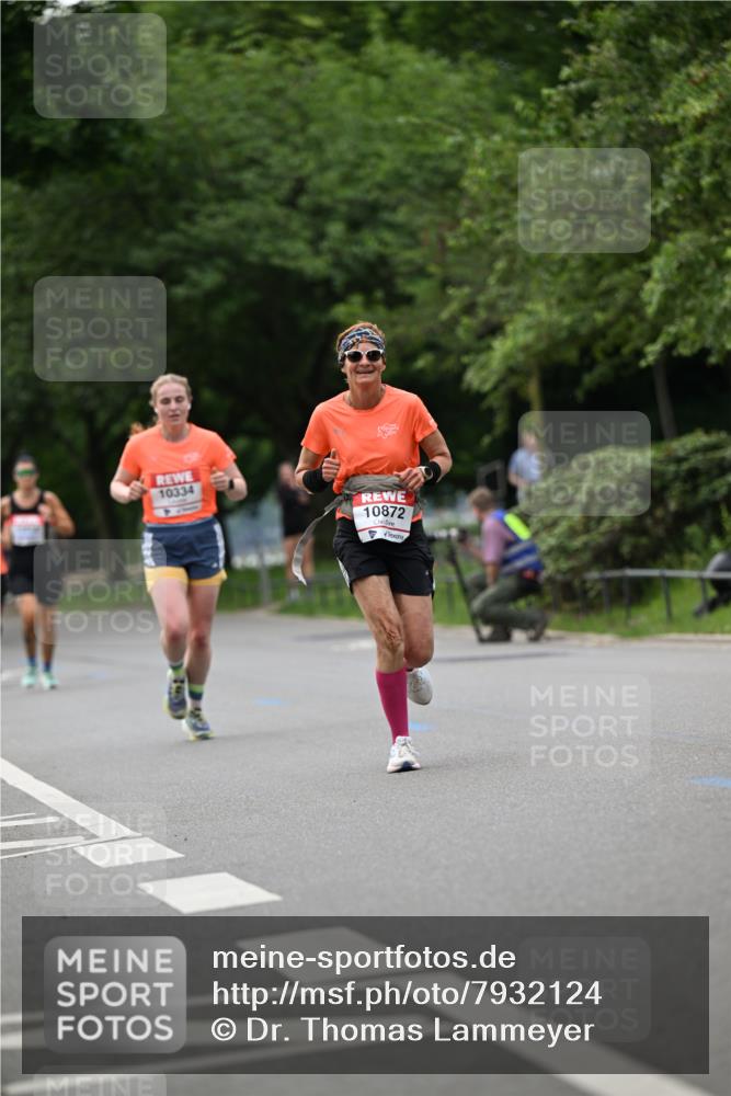 15.06.2025 - REWE Women's Run Dr. Thomas Lammeyer http://msf.ph/oto/7932124 15.06.2025 09:14:41 Laufen 10334, 10872 meine-sportfotos.de
