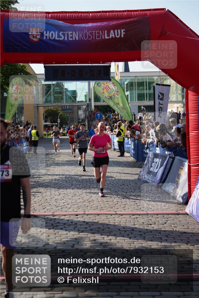 13.06.2025 - Holstenköstenlauf Felixshl http://msf.ph/oto/7932153 13.06.2025 18:01:21 Laufen 2505, 2796, 2814, 2816, 2842, 3244, 3267, 3269, 3273, 3608, 3814, 3909 meine-sportfotos.de